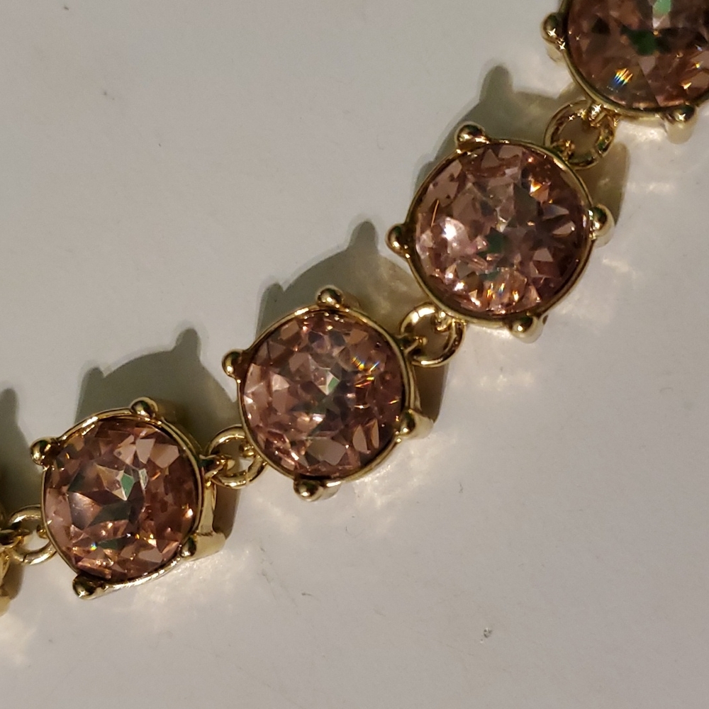 Talbots gold tone with large set circle rhinestones shorter style neckla… - Picture 2 of 5